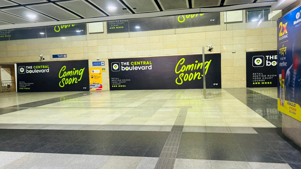 Development of commercial bare spaces at New Delhi Railway station airport express line - view 3